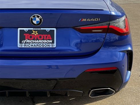 Used 2024 BMW M440i Coupe w/ Premium Package image 6