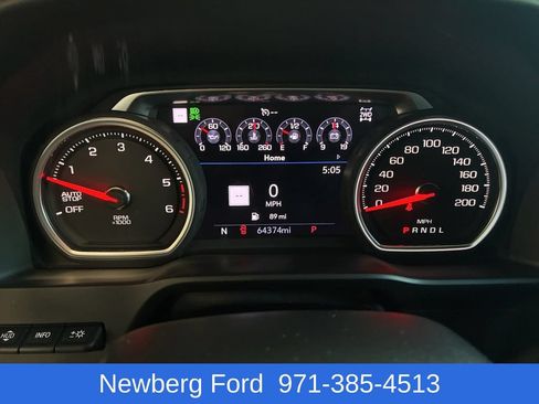 Used 2020 Chevrolet Silverado 1500 High Country w/ Technology Package AWD/4WD image 15
