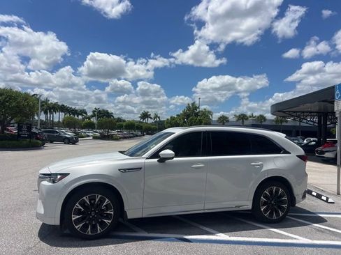 Used 2024 MAZDA CX-90 3.3 Turbo S w/ Premium Plus image 11