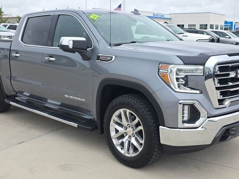 Used 2021 GMC Sierra 1500 SLT w/ SLT Premium Plus Package AWD/4WD image 9