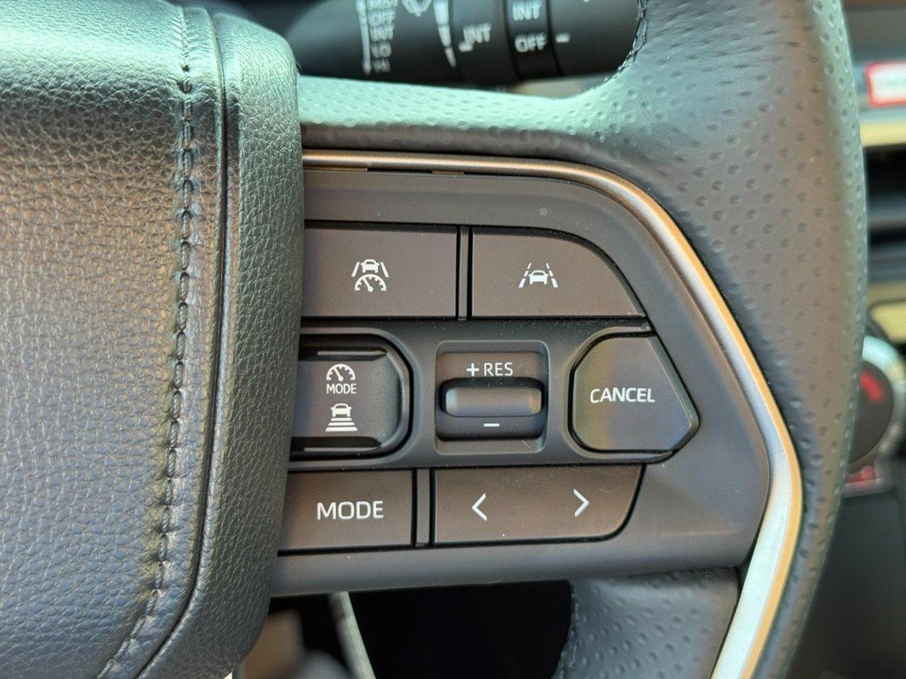 Certified 2026 Toyota 4Runner TRD Off-Road AWD/4WD image 21