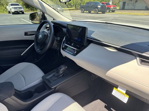 New 2026 Toyota Corolla Cross L FWD image 34
