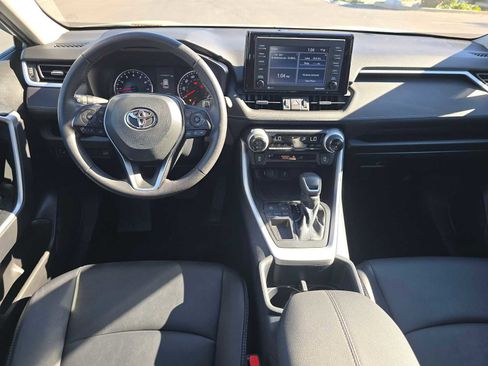 Certified 2022 Toyota RAV4 XLE Premium image 20