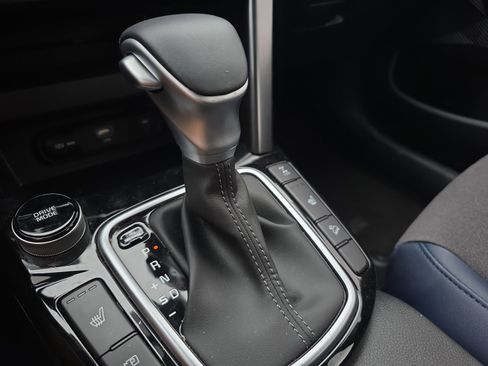 Certified 2025 Kia Seltos S image 20