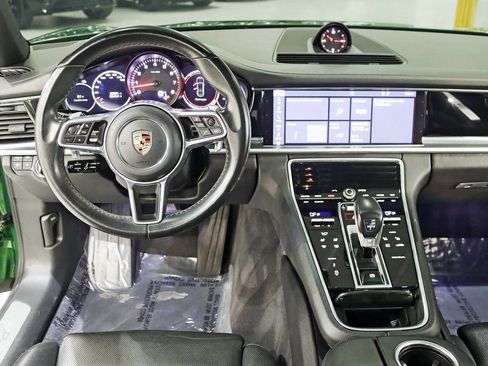Used 2020 Porsche Panamera 4 AWD/4WD image 15