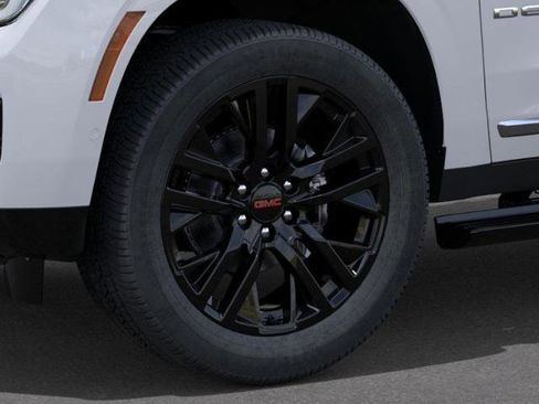 New 2026 GMC Yukon XL Denali w/ Sun & Power Step Package image 9