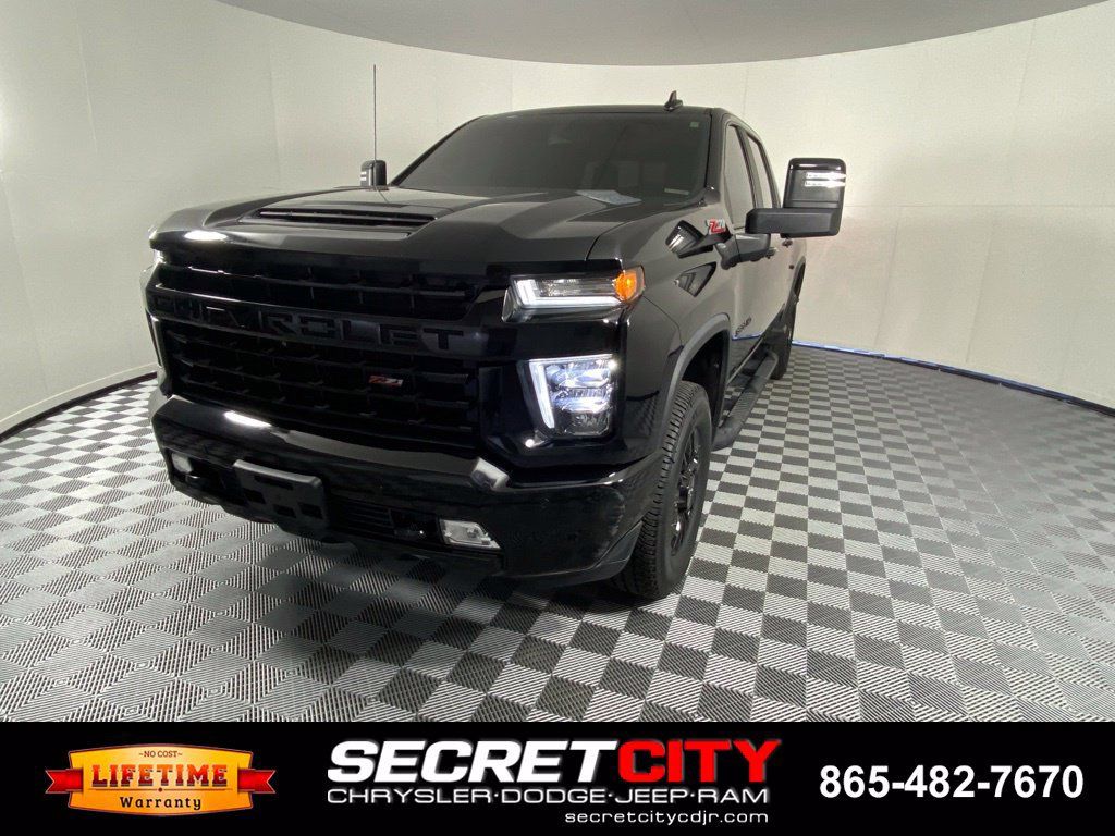 Used 2022 Chevrolet Silverado 3500 LTZ w/ LTZ Plus Package AWD/4WD image 3