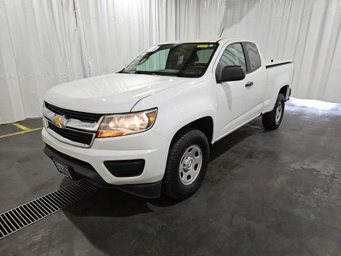 Used 2016 Chevrolet Colorado W/T AWD/4WD image 23