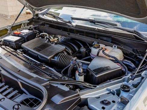 Used 2025 GMC Yukon Denali Ultimate image 43