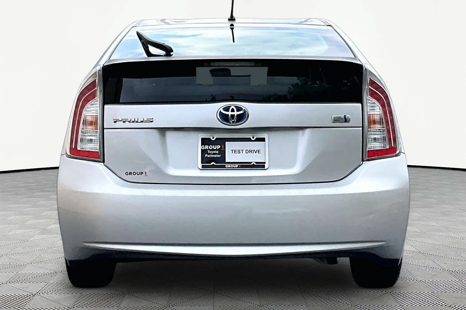 Used 2013 Toyota Prius Two FWD image 5