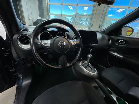 Used 2013 Nissan Juke SV w/ Sport Pkg image 13