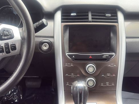 Used 2014 Ford Edge SEL w/ Equipment Group 205A FWD image 16