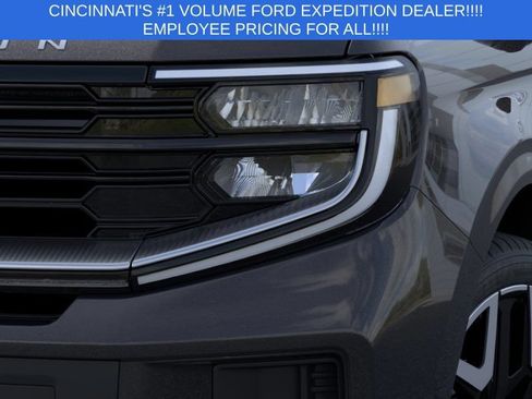 New 2026 Ford Expedition Max Platinum w/ Platinum Ultimate Package AWD/4WD image 18