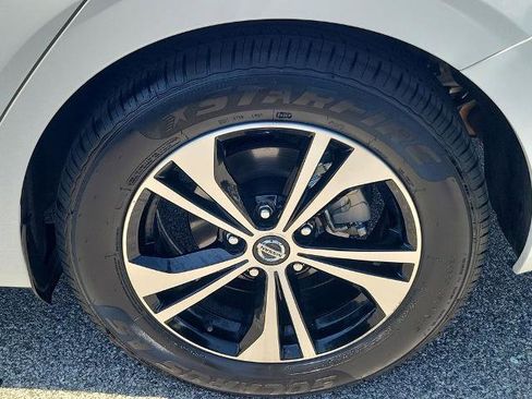 Certified 2023 Nissan Sentra SV image 13