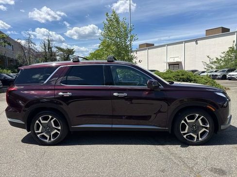 Used 2024 Hyundai Palisade Limited AWD/4WD image 15