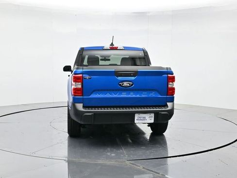 New 2025 Ford Maverick XL image 9