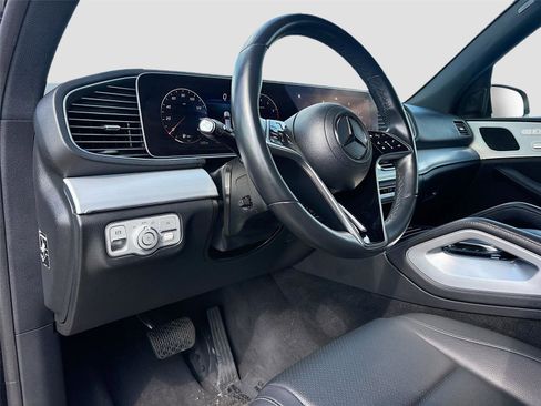 Used 2024 Mercedes-Benz GLE 350 4MATIC image 9