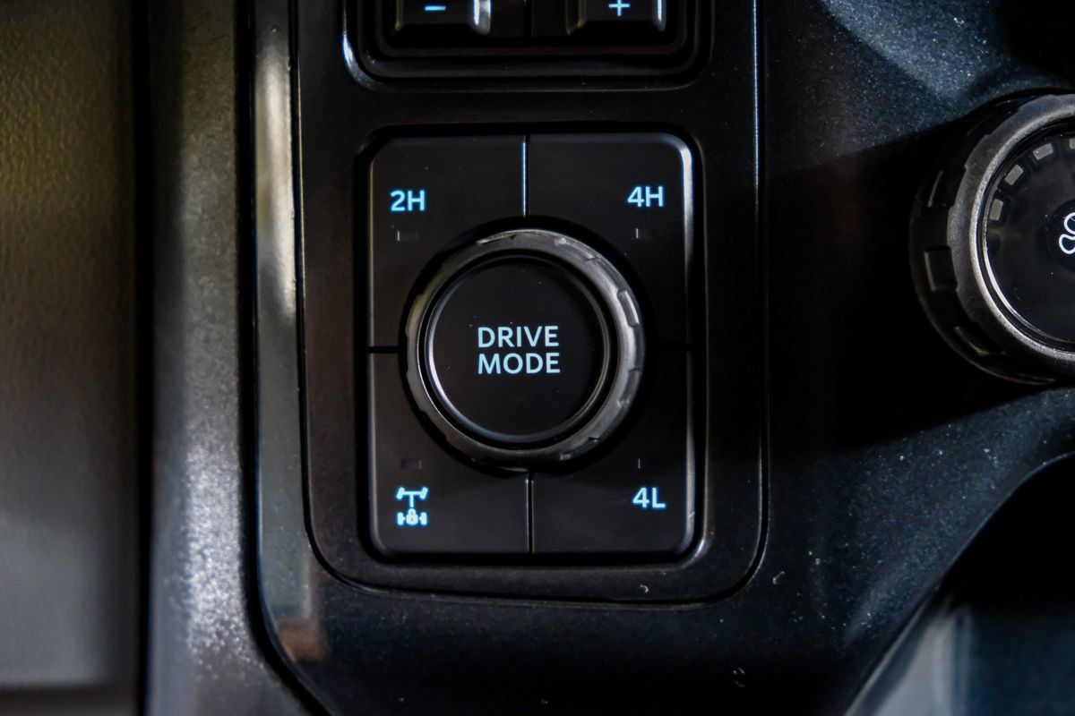 Used 2023 Ford F250 XL w/ STX Appearance Package AWD/4WD image 24