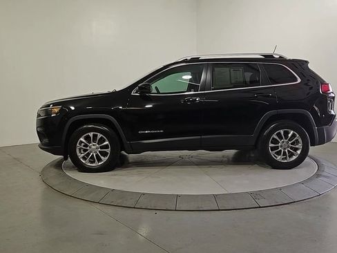 Used 2021 Jeep Cherokee Latitude Lux w/ Mopar Interior Package AWD/4WD image 2