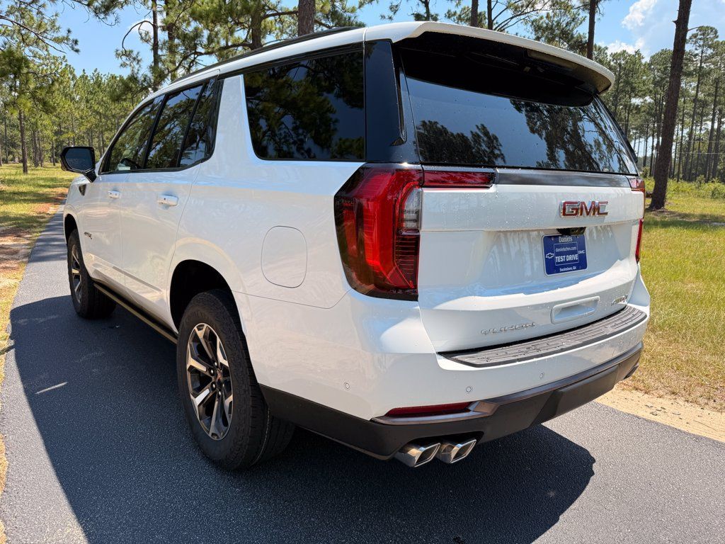 New 2026 GMC Yukon AT4 Ultimate w/ LPO, Floor Liner Package AWD/4WD image 4