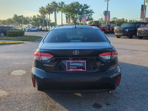 Used 2026 Toyota Corolla LE FWD image 5