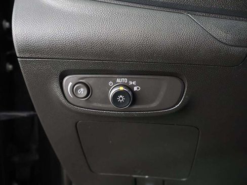 Used 2024 Buick Encore GX Sport Touring AWD/4WD image 36