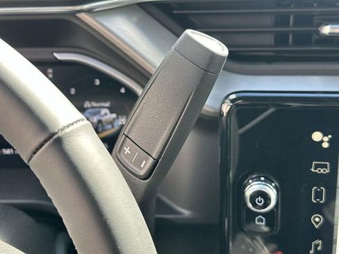 New 2026 GMC Sierra 2500 Denali w/ Denali Reserve Package AWD/4WD image 14