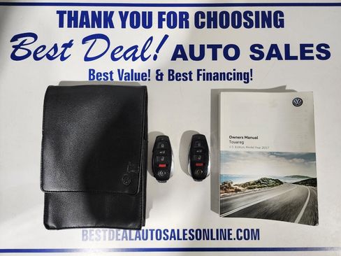 Used 2017 Volkswagen Touareg Wolfsburg Edition AWD/4WD image 31