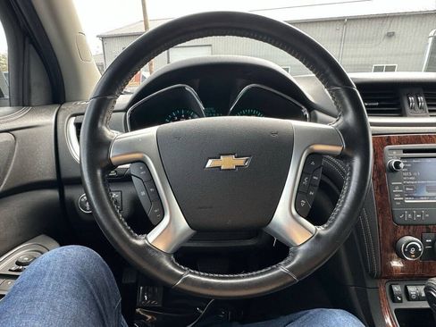 Used 2014 Chevrolet Traverse LT w/ All-Star Edition FWD image 15