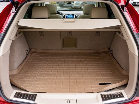 Used 2014 Cadillac SRX Luxury w/ Driver Awareness Package image 18