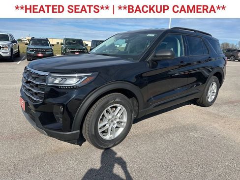 New 2026 Ford Explorer Active w/ Active Comfort Package image 3
