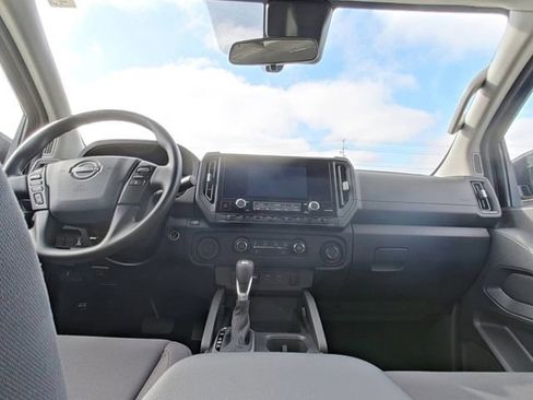 Used 2025 Nissan Frontier S w/ S Utility Package image 24