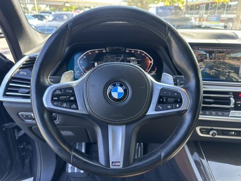 Used 2021 BMW X5 sDrive40i w/ M Sport Package RWD image 14
