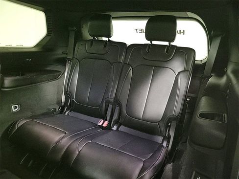 Used 2024 Jeep Grand Cherokee L Overland image 12