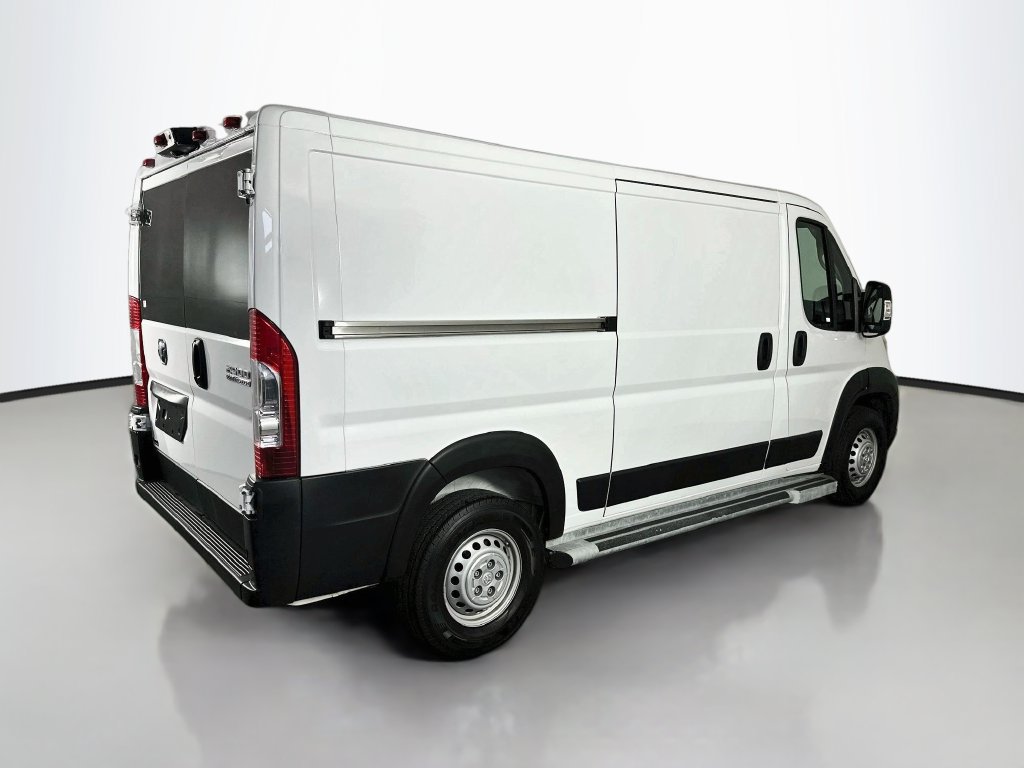 Used 2025 RAM ProMaster 2500 w/ U-Haul Equipment Group FWD image 7