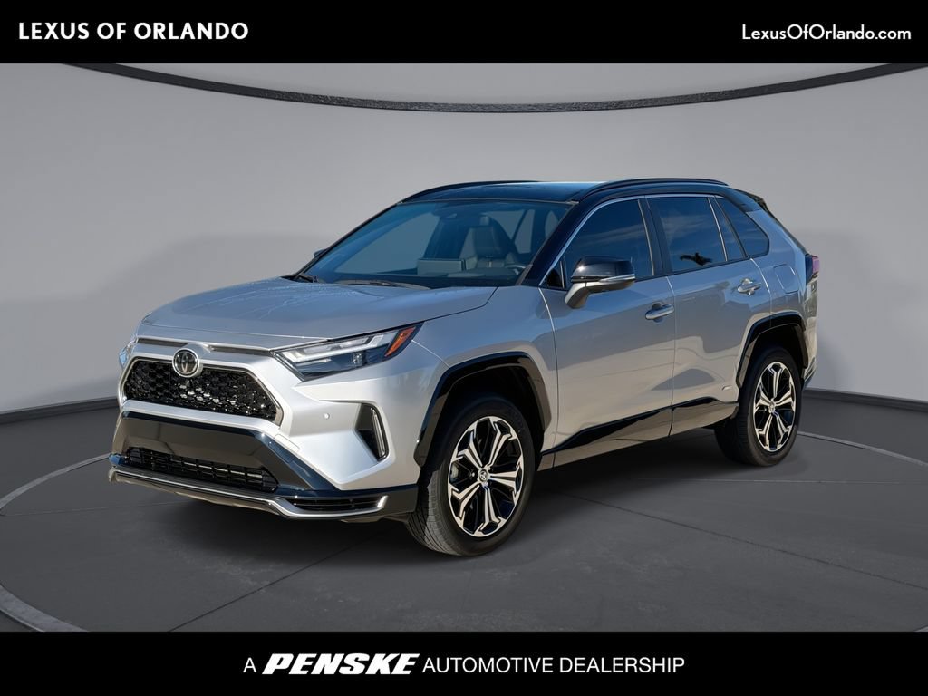 Used 2025 Toyota RAV4 XSE w/ Premium Package AWD/4WD image 1