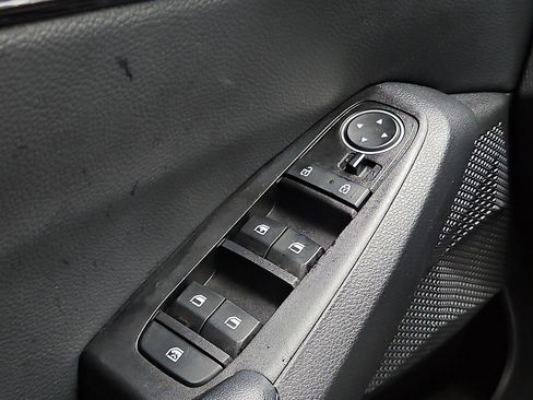 Used 2021 Kia Seltos S image 26