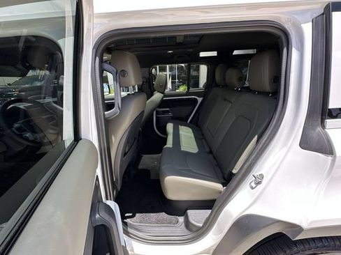 Used 2024 Land Rover Defender 110 S AWD/4WD image 28