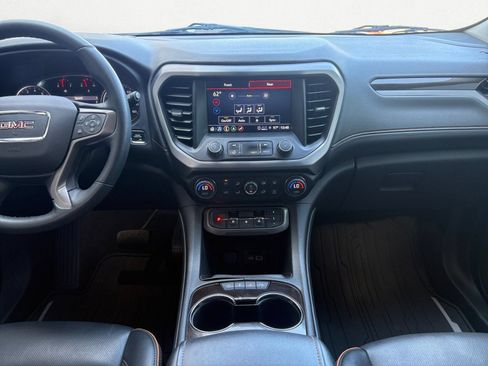 Used 2023 GMC Acadia AT4 w/ Preferred Package AWD/4WD image 10