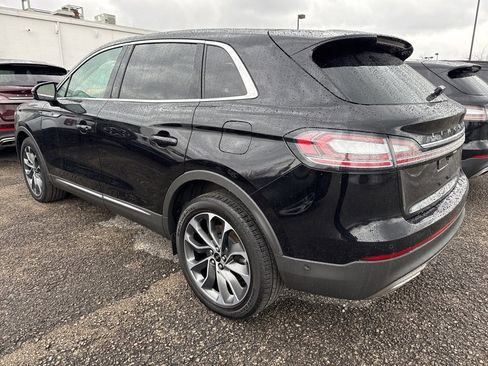 Certified 2022 Lincoln Nautilus Reserve w/ Equipment Group 201A image 4