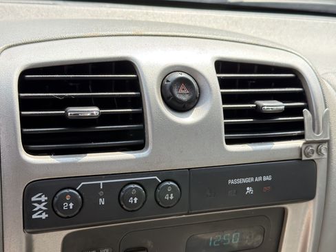 Used 2007 Chevrolet Colorado W/T AWD/4WD image 15