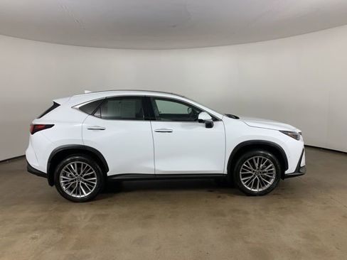 Used 2026 Lexus NX 350 350h Luxury w/ Accessory Package (2T) image 7