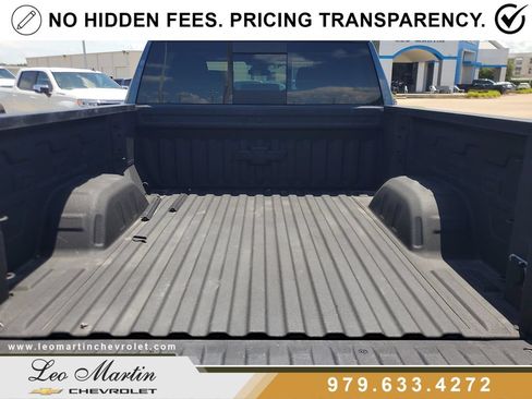 Used 2024 Chevrolet Silverado 1500 LT w/ Safety Package AWD/4WD image 7