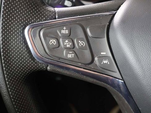 Used 2023 Chevrolet Malibu LT FWD image 34