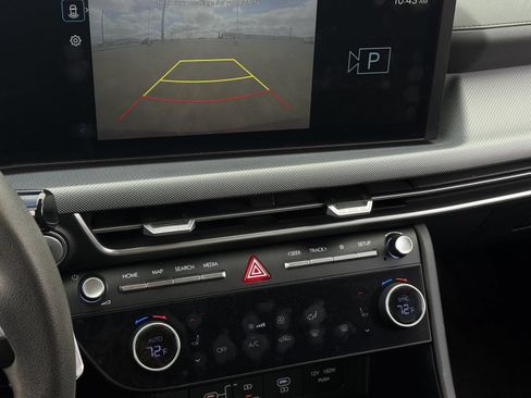Used 2024 Hyundai Sonata SEL FWD image 18