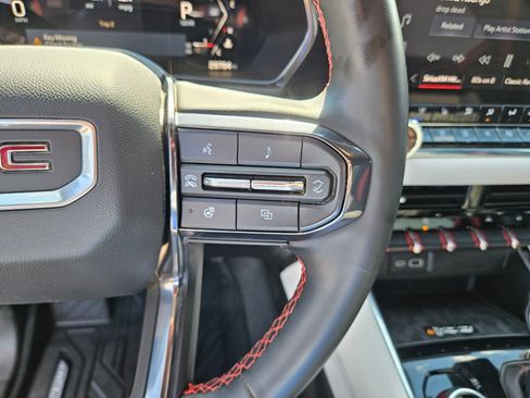 Used 2024 GMC Canyon AT4X AWD/4WD image 18