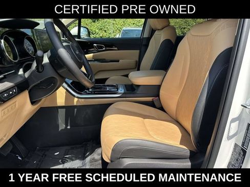 Used 2024 Kia Carnival EX FWD image 14