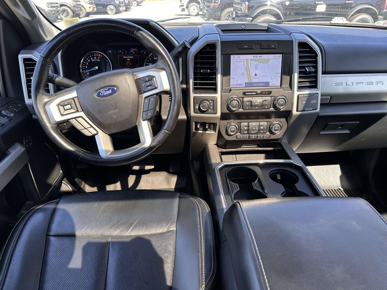 Used 2021 Ford F250 Lariat w/ Lariat Ultimate Package AWD/4WD image 18