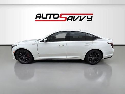 Used 2025 Cadillac CT5 V image 4