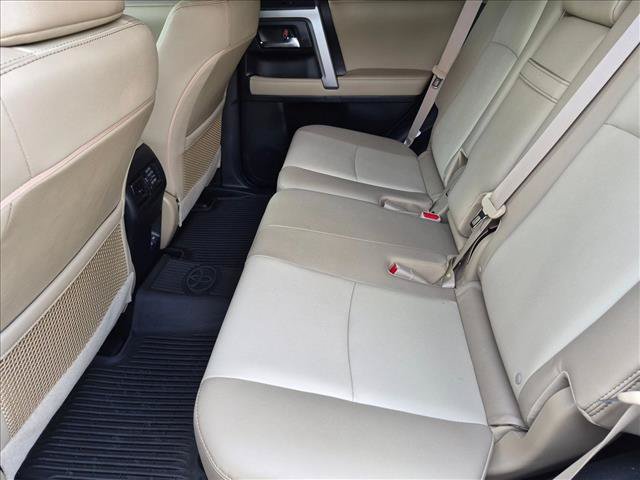 Used 2023 Toyota 4Runner SR5 Premium w/ Moonroof Package AWD/4WD image 18